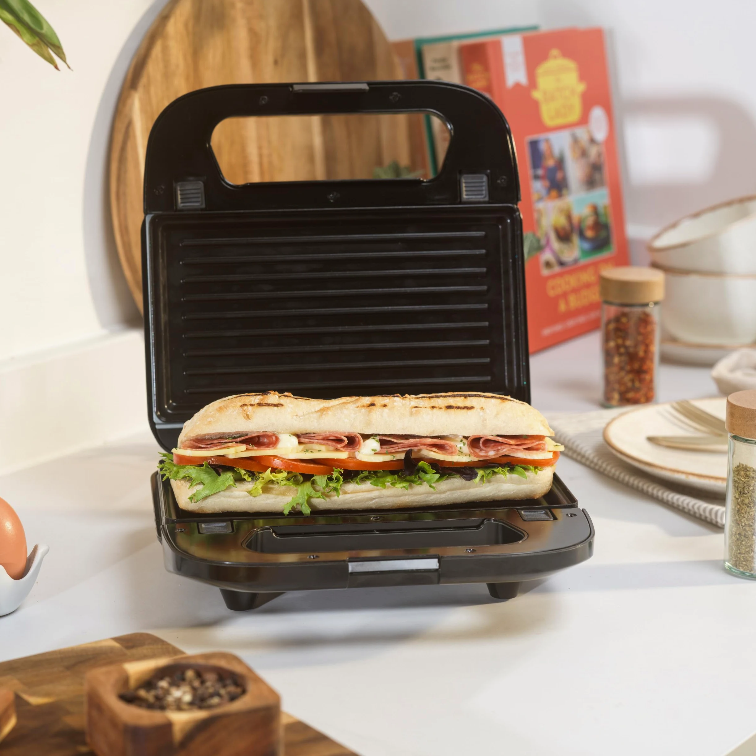 Salter 3-en-1 Snack Maker - Croque-monsieur, Gaufres, Paninis, Plaques Antiadhésives Amovibles Sans PFAS, Contrôle Automatique de la Température, Voyants d'Alimentation/Prêt, 750 W