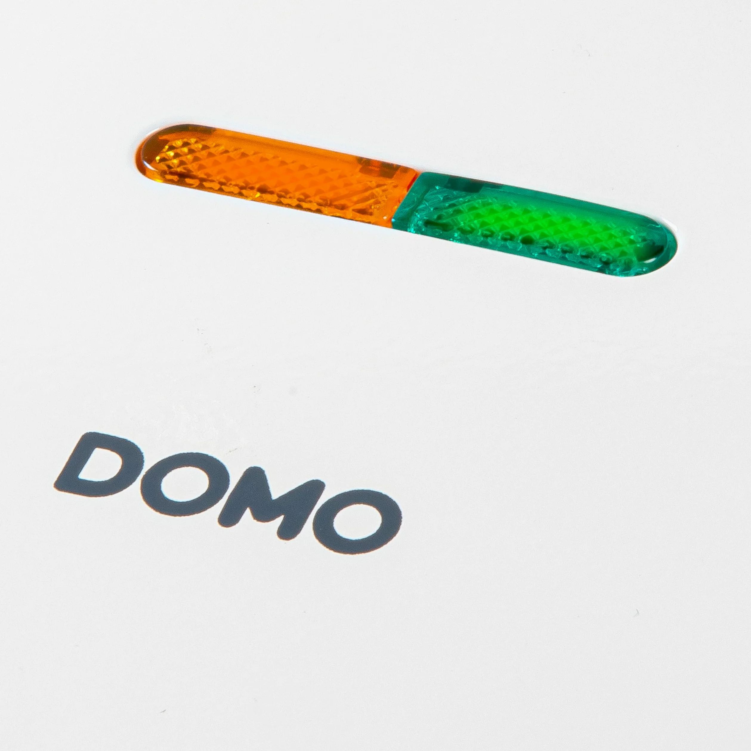 DOMO DO9064C Croque Famille XXL pour 4 grands croques - 1800W - Revêtement antiadhésif - Voyants lumineux - Blanc