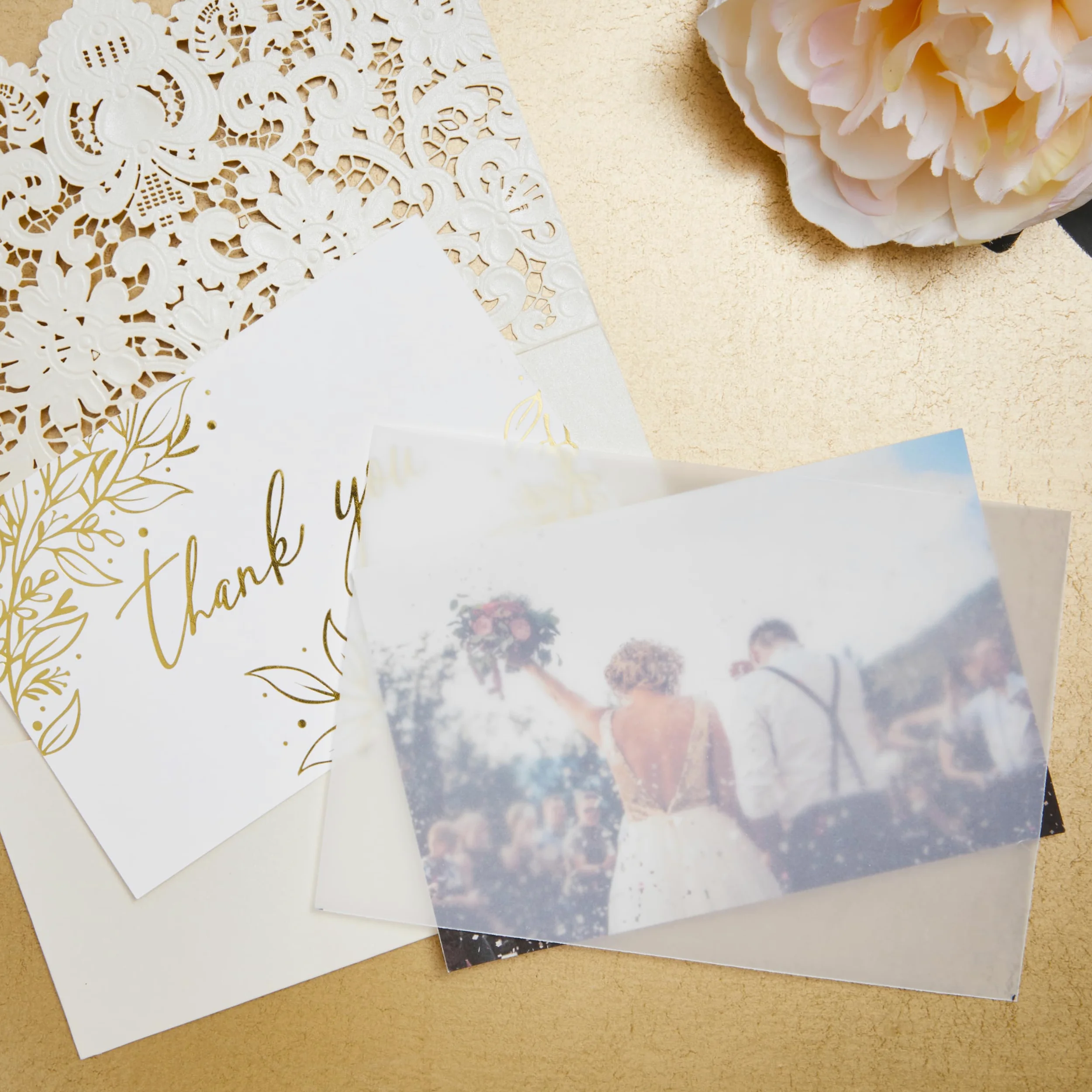 Lot de 100 feuilles de papier vélin translucide pour invitations, loisirs créatifs, traçage, 93 g/m² (blanc, 30,5 x 30,5 cm)