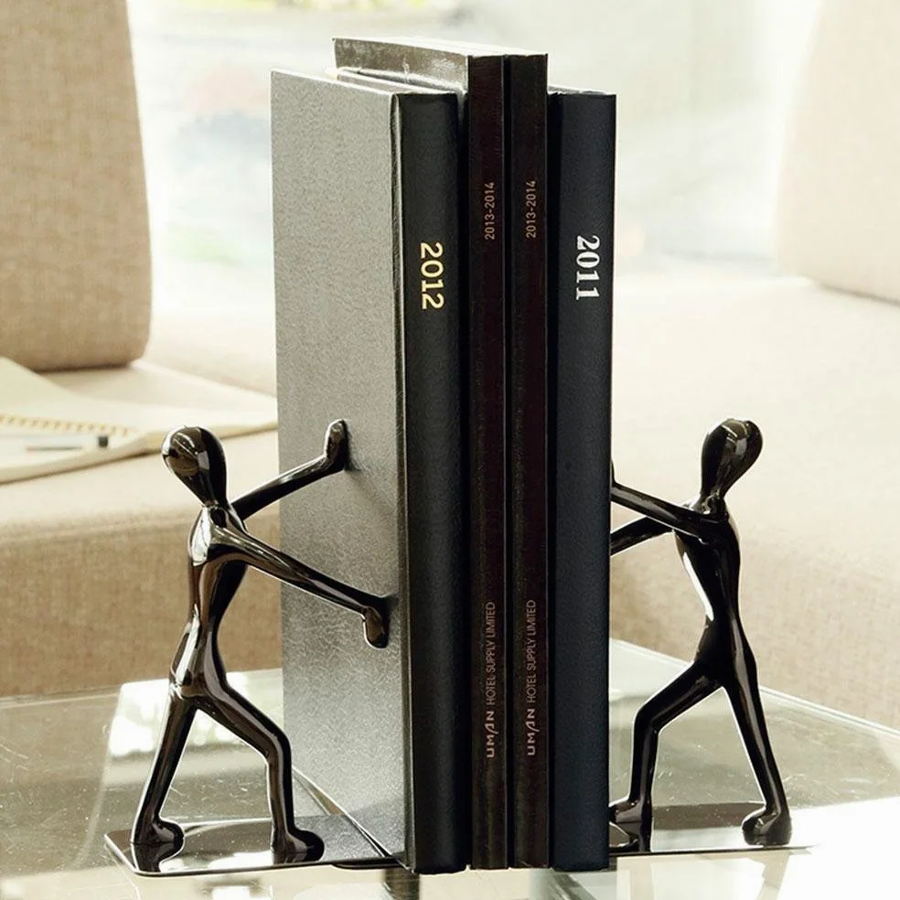 Paire de Serre-Livres en Acier Inoxydable en Forme d’Hommes pratiquant Le Kung-fu, décoratifs, Tendance et créatifs pour Ranger et Organiser Vos Livres à la Maison, au Bureau idée Cadeau Noir
