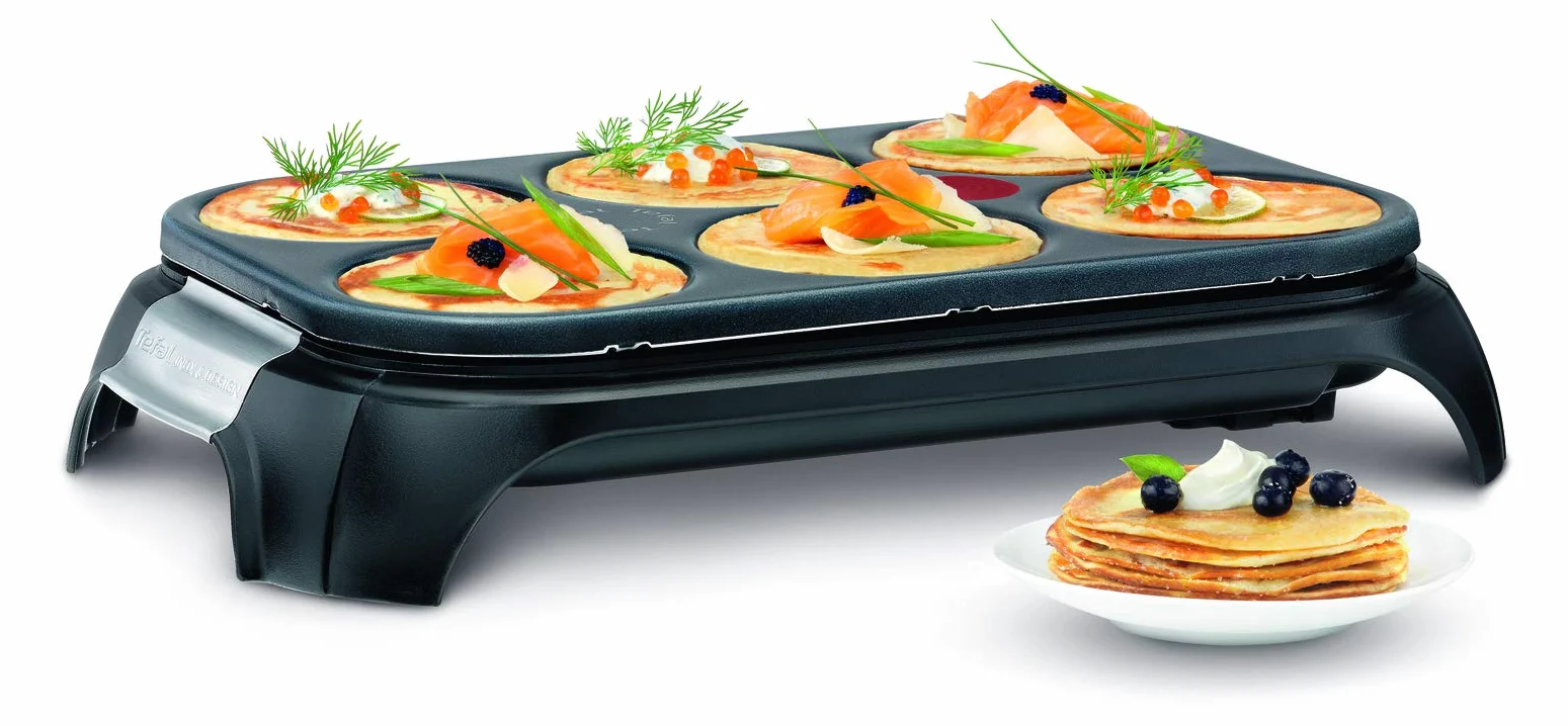 Tefal Crêpière électrique, 6 empreintes, Revêtement antiadhésif, Fonction Thermospot, Rangement des accessoires sous l’appareil, Crêpes, Pancakes, Fabriqué en France, Crep Party PY558813, Noir/Inox
