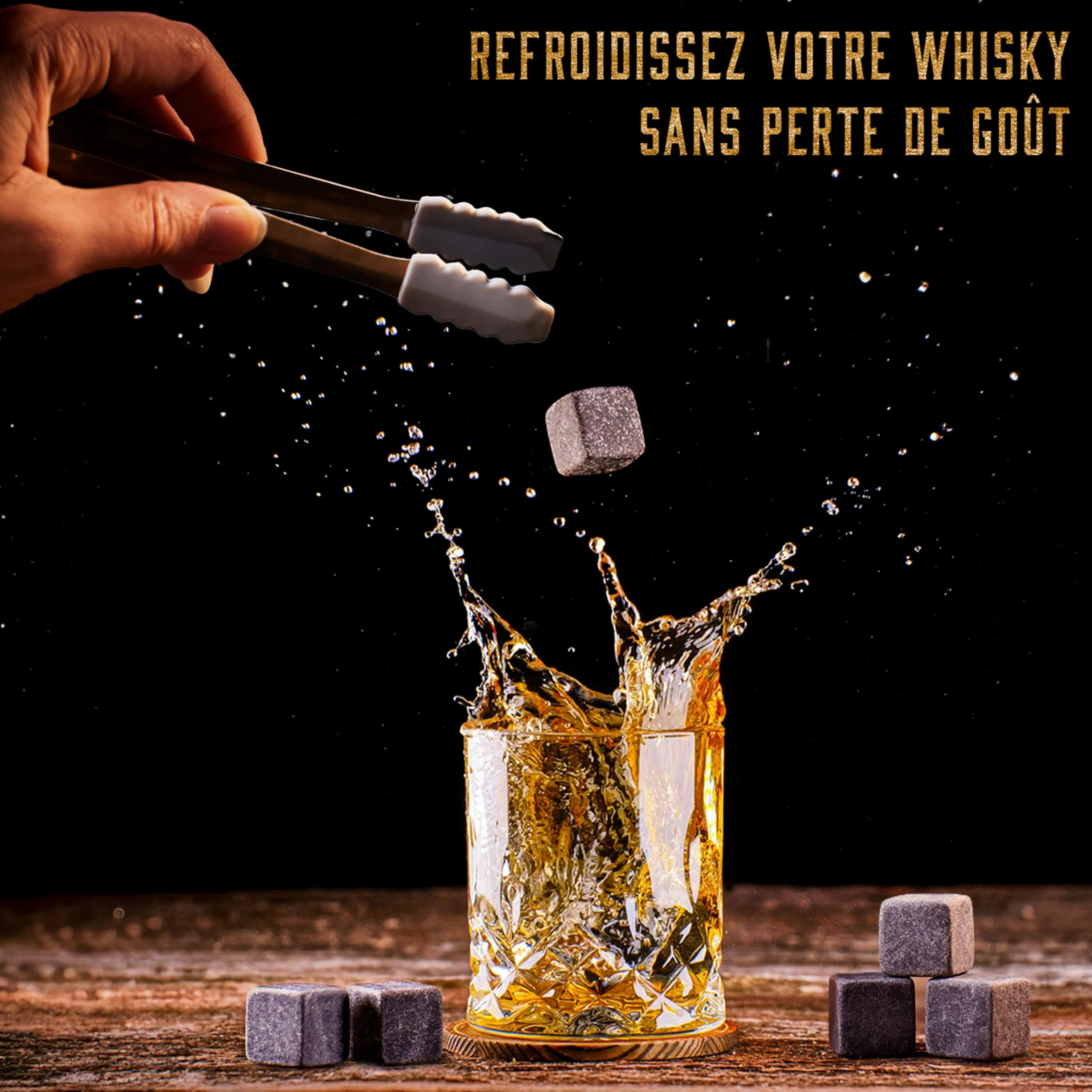 WHISISKEY Ensemble Carafe à Whisky - Coffret Cadeau à Whisky - Cadeaux pour Hommes - Cadeau d'anniversaire pour Homme - Carafe Classique 700 ML - 4 Verres à Whisky, 4 Pierres à Whisky
