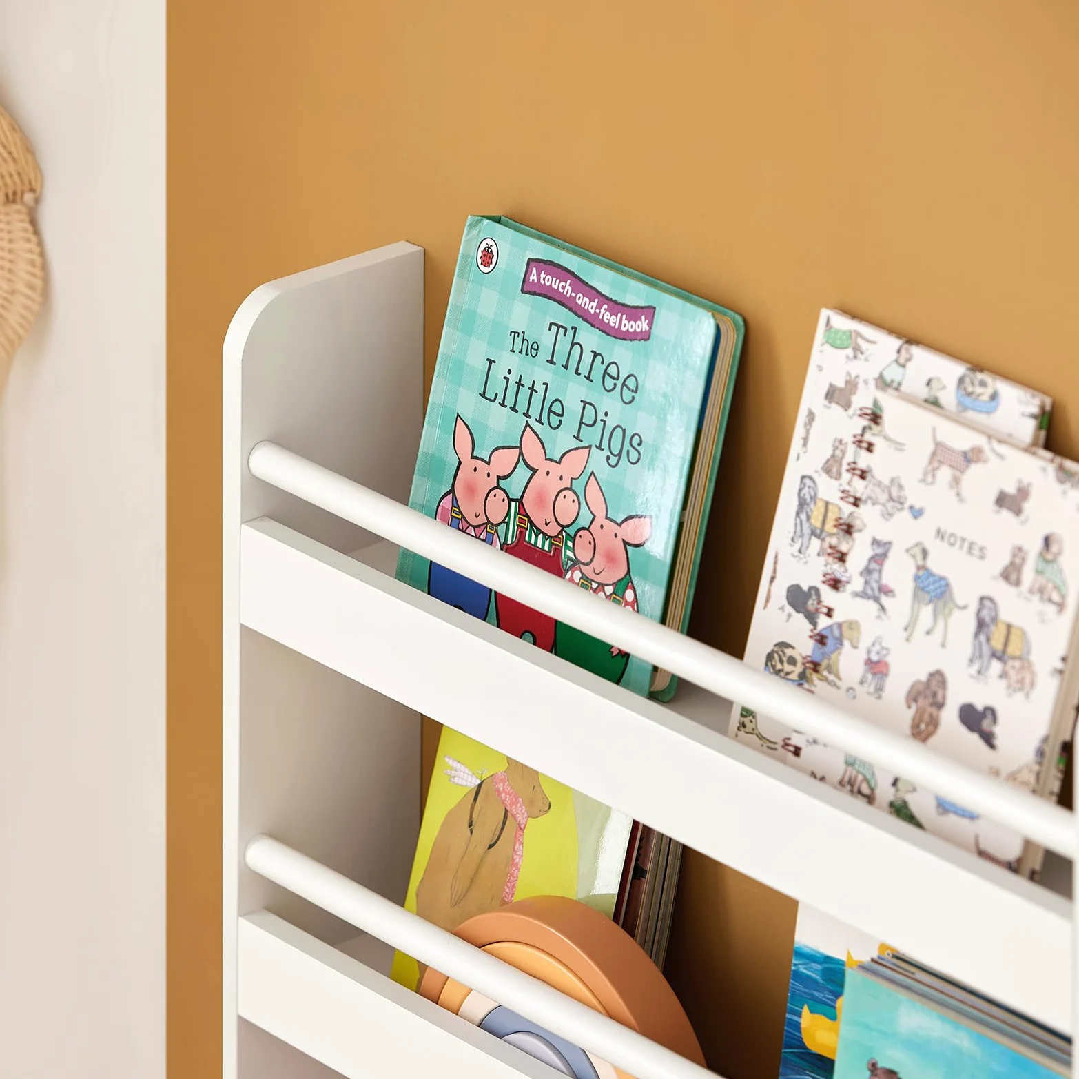 SoBuy KMB08-K-W Bibliothèque Murale Étagère à Livres Enfants Étagère de Rangement avec 4 Étages - Blanc