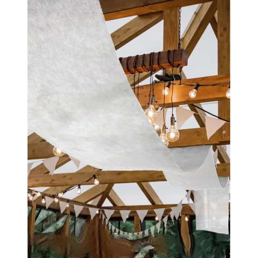 Fetez-Moi | Tenture Mariage 100 Mètres Blanche | Voilage Décoration Salle de Fêtes | Chic - Esthétique - Elégant - Raffiné | Plafond ou Mural | Déco Indispensable !