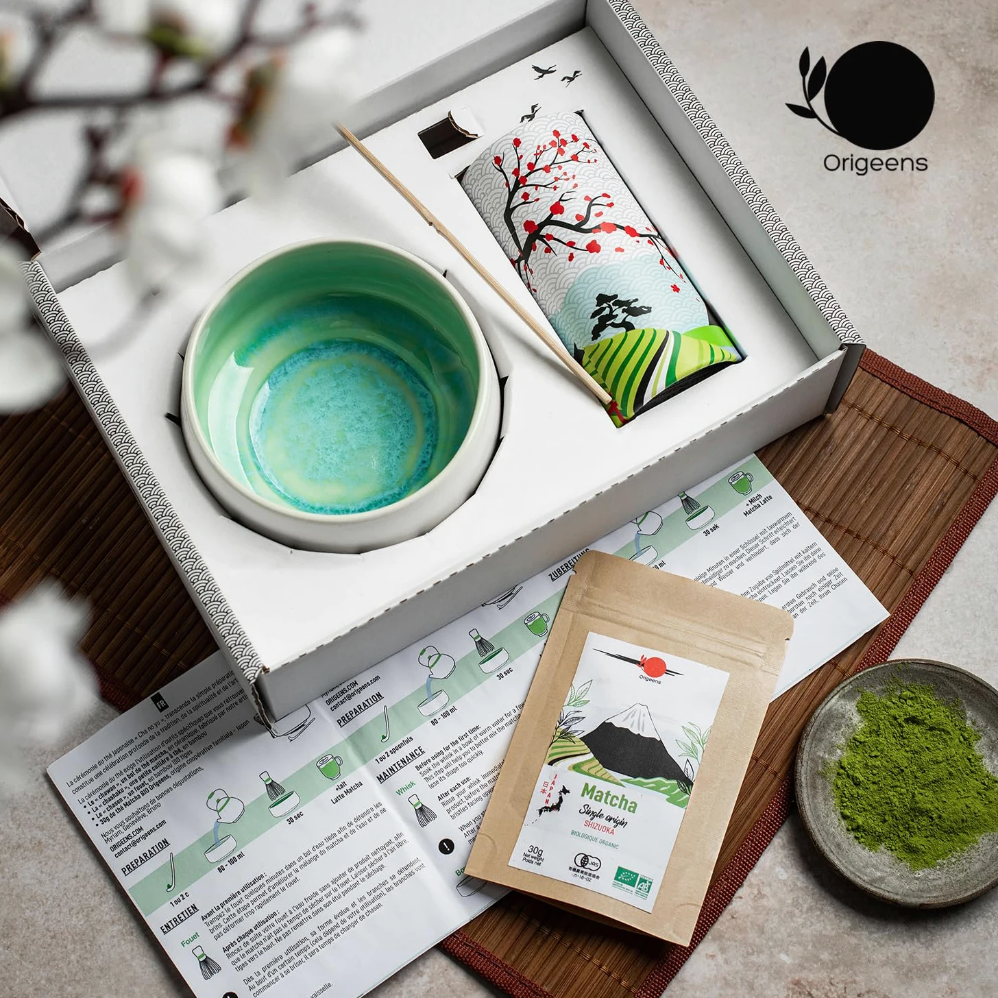 ORIGEENS Kit Matcha Complet JADE - Conditionné en France - Matcha Kit avec Bol Matcha Artisanal (Portugal), Fouet Chasen, Thé Matcha BIO Japonais et Cuillère doseuse Chashaku