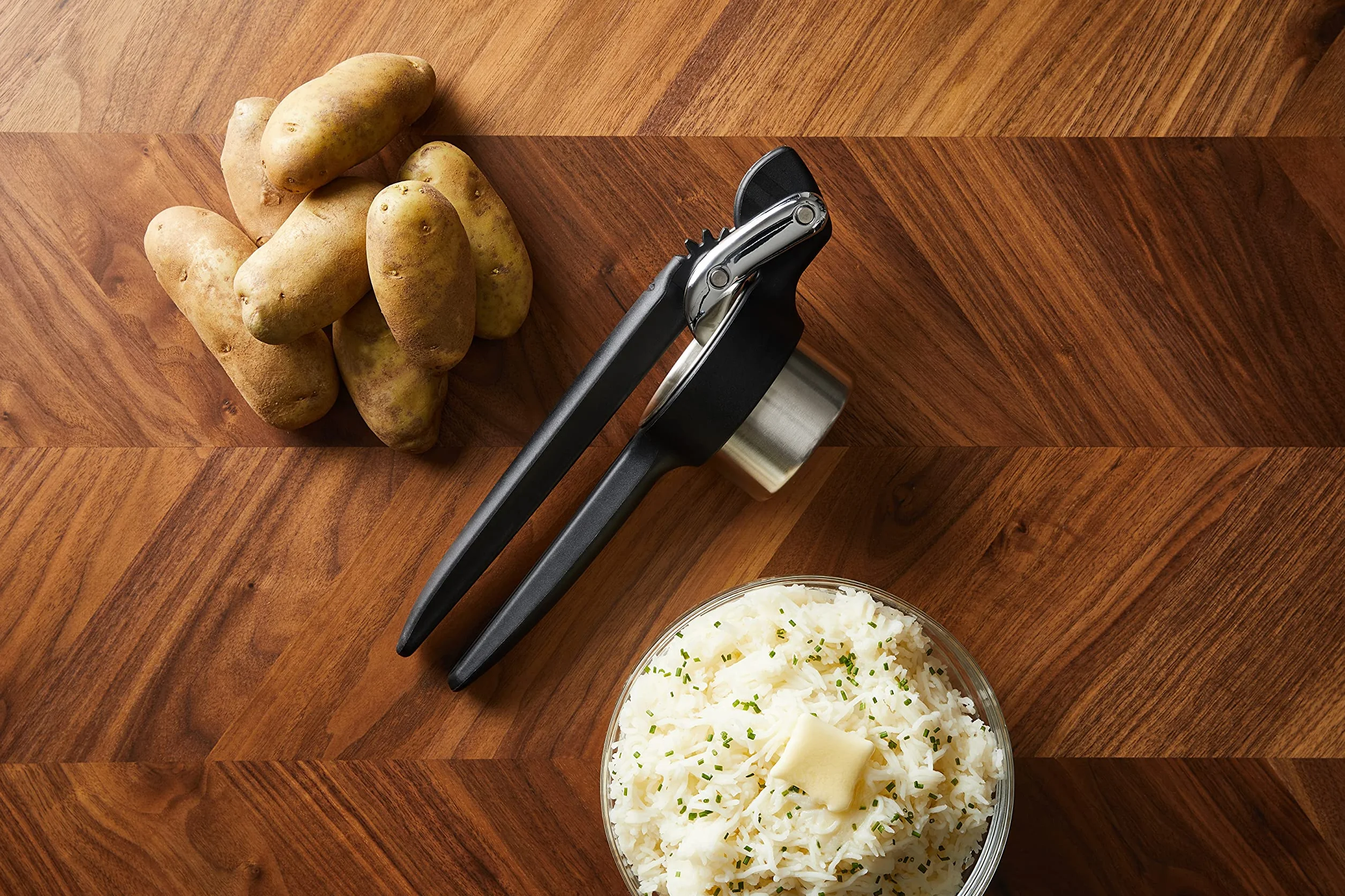 Chef'n Freshforce Presse Purée, Noir