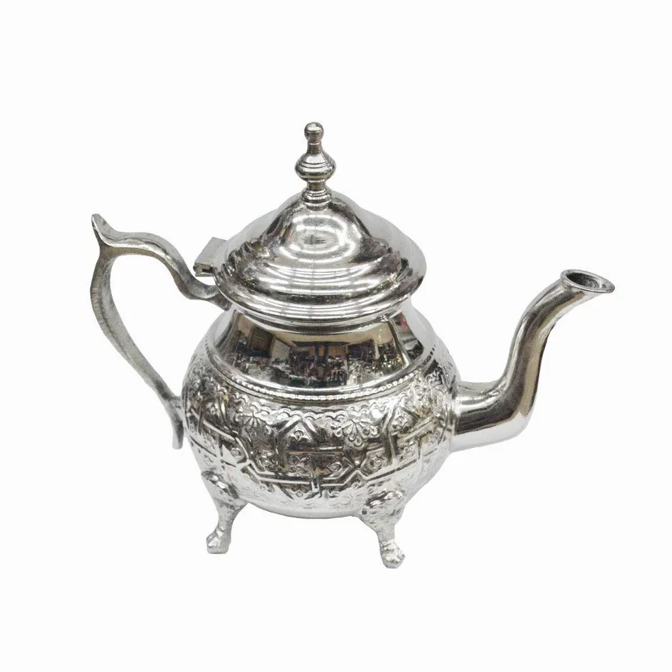 Service à thé marocain complet : Théière 750 ml Plateau typique 32 cm plus 6 verres en cristal de couleur