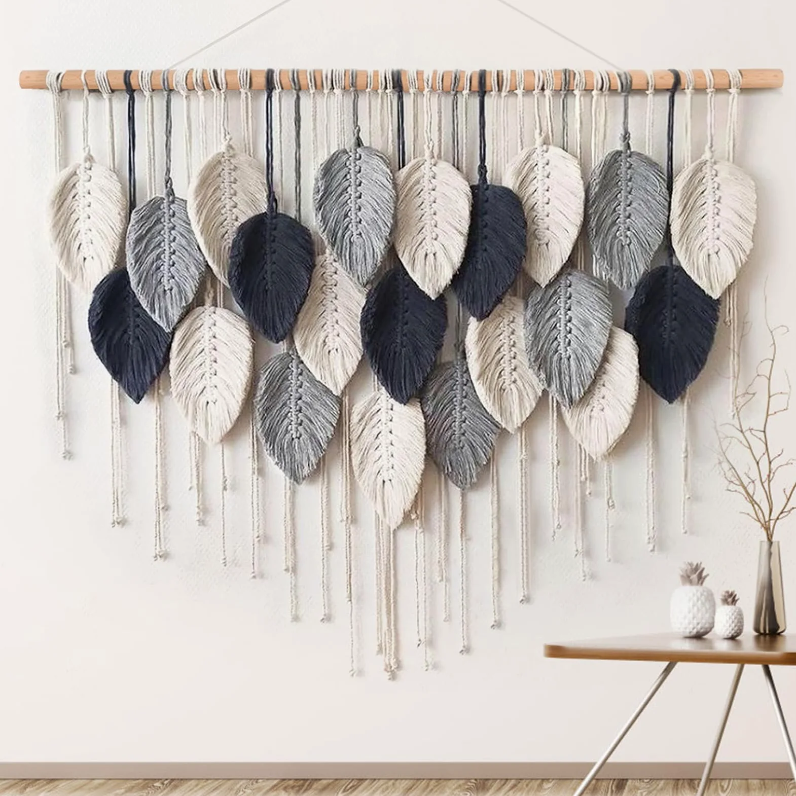 Weldomcor Grande Tapisserie Murale en Macramé à Plumes Style BohèMe Chic Faite à la Main Feuilles Tissées Pour déCoration de Chambre à Coucher Salon Appartement Porche, 100cm