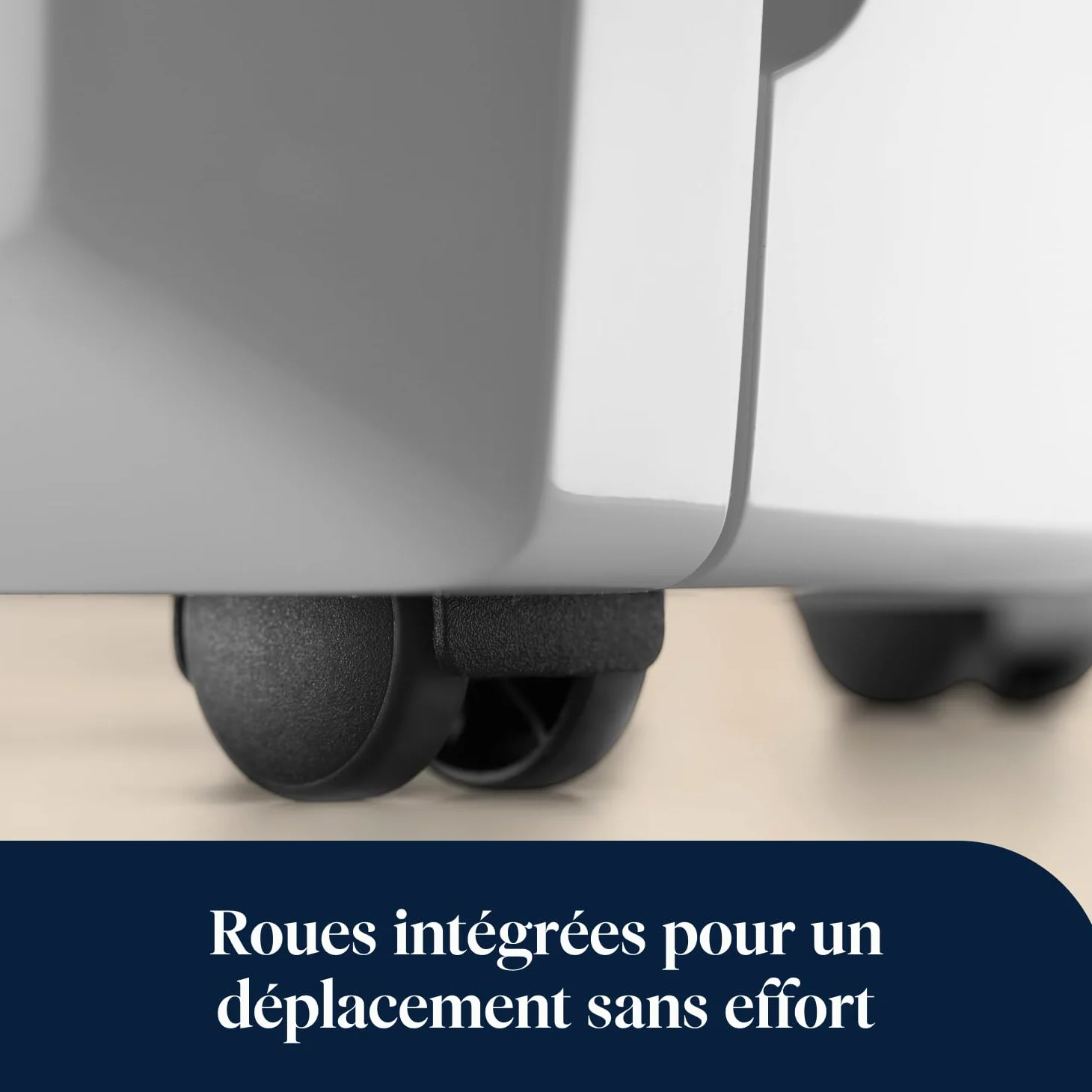 De’Longhi Tasciugo AriaDry - Déshumidificateur Portable pour la Maison, Élimination Humidité 30L/24h, Séchage, Anti-Moisissure, Pompe drainage 5m, Silencieux, Ecran LCD, Minuteur, Blanc (DD230P)