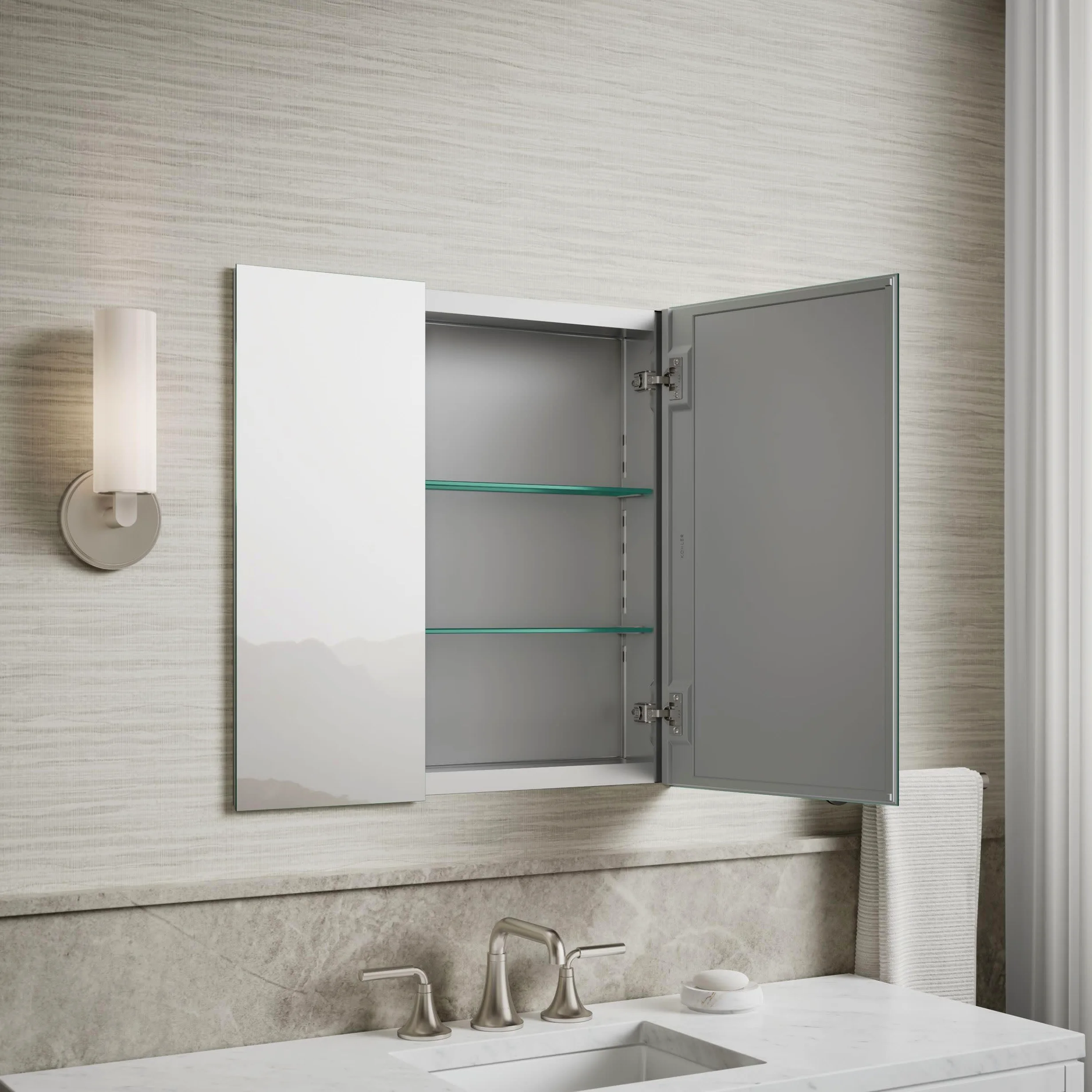 KOHLER Embark Slim Armoire à Pharmacie rectangulaire à 2 Portes en Aluminium 63,5 x 66 cm
