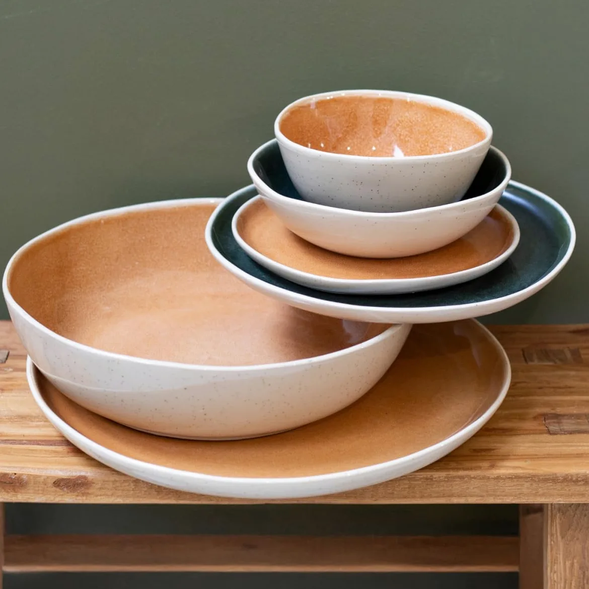Artime Lot D'Assiettes Creuses En Céramique Émaillée, Couleurs Beige Orange Et Vert, Ø18,5 x H5 Cm, Contenance 680 Ml, Style Naturel Et Contemporain