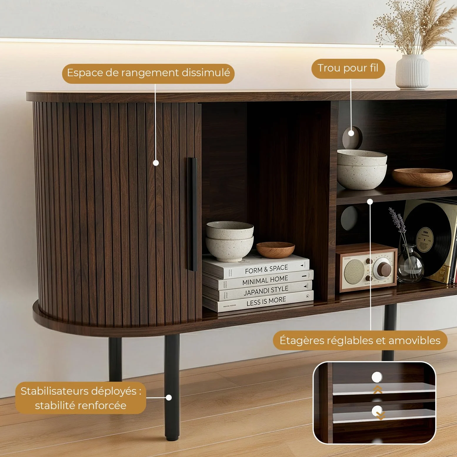 LEADZM Meuble TV avec 2 Portes Coulissantes Étagère Ajustable pour Salon et Chambre à Coucher, Style à lamelles Verticales, 147 x 35 x 58 cm (Noyer)
