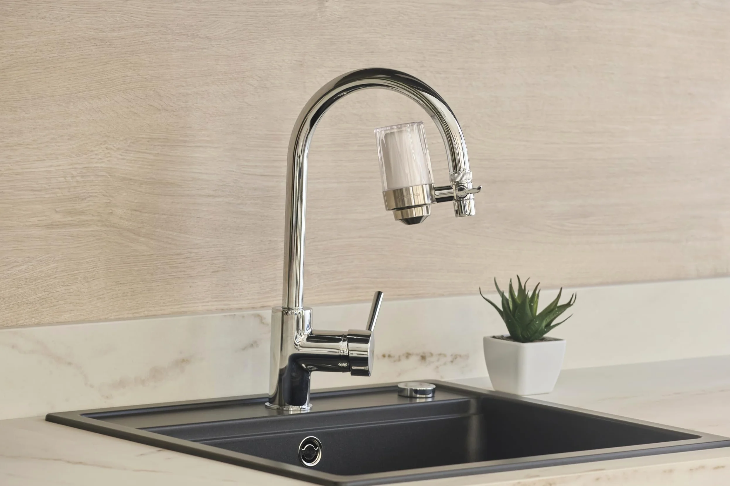 Super Core Filtre à eau pour robinet en acier inoxydable – Purificateur d'eau écologique – Élimine le chlore, les bactéries, la rouille, les microplastiques et améliore le goût de l'eau