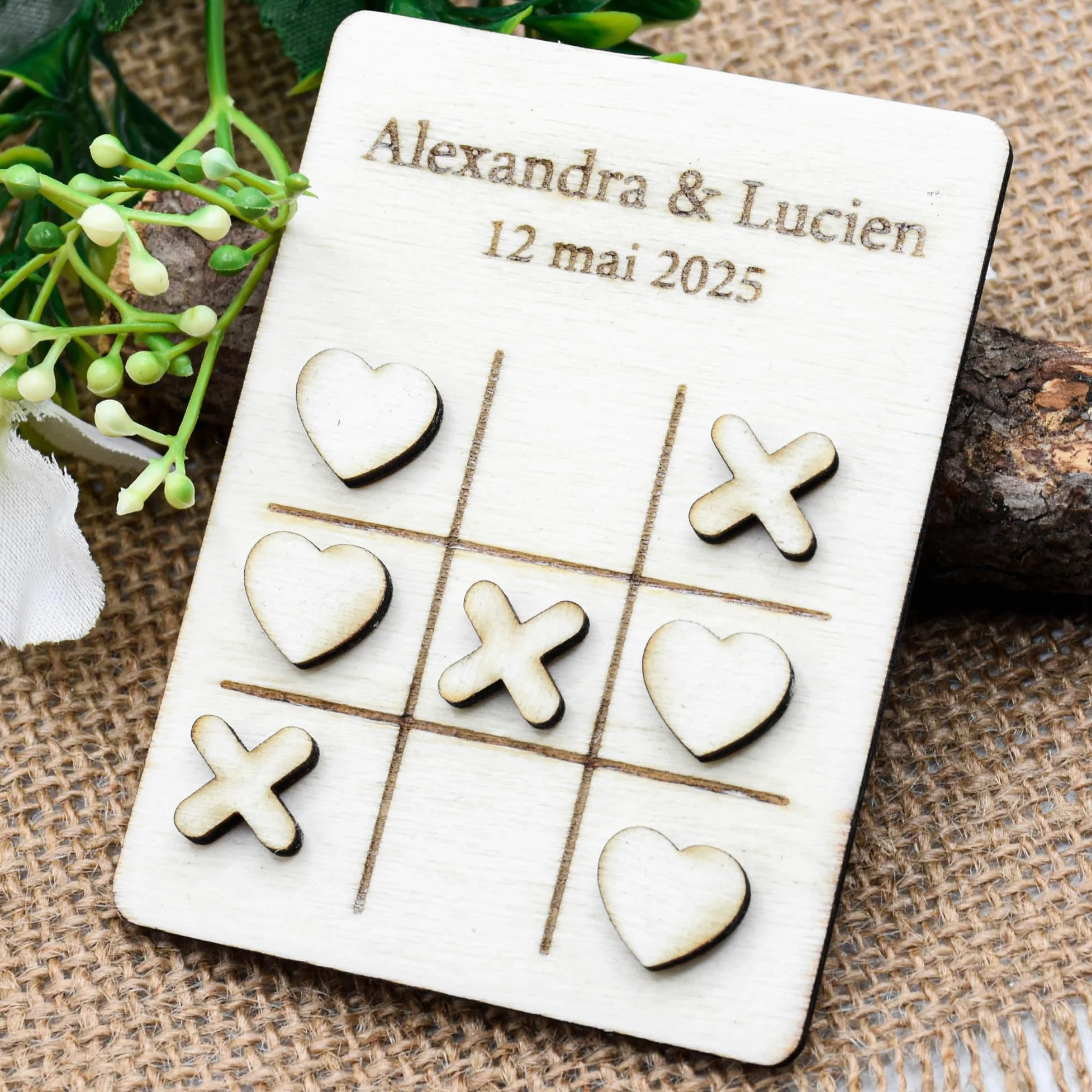Lot de 10 jeu de mariage en bois personnalisable, mini jeu de morpion, idée cadeau invités, décoration de table, animation, version initiales ou coeur