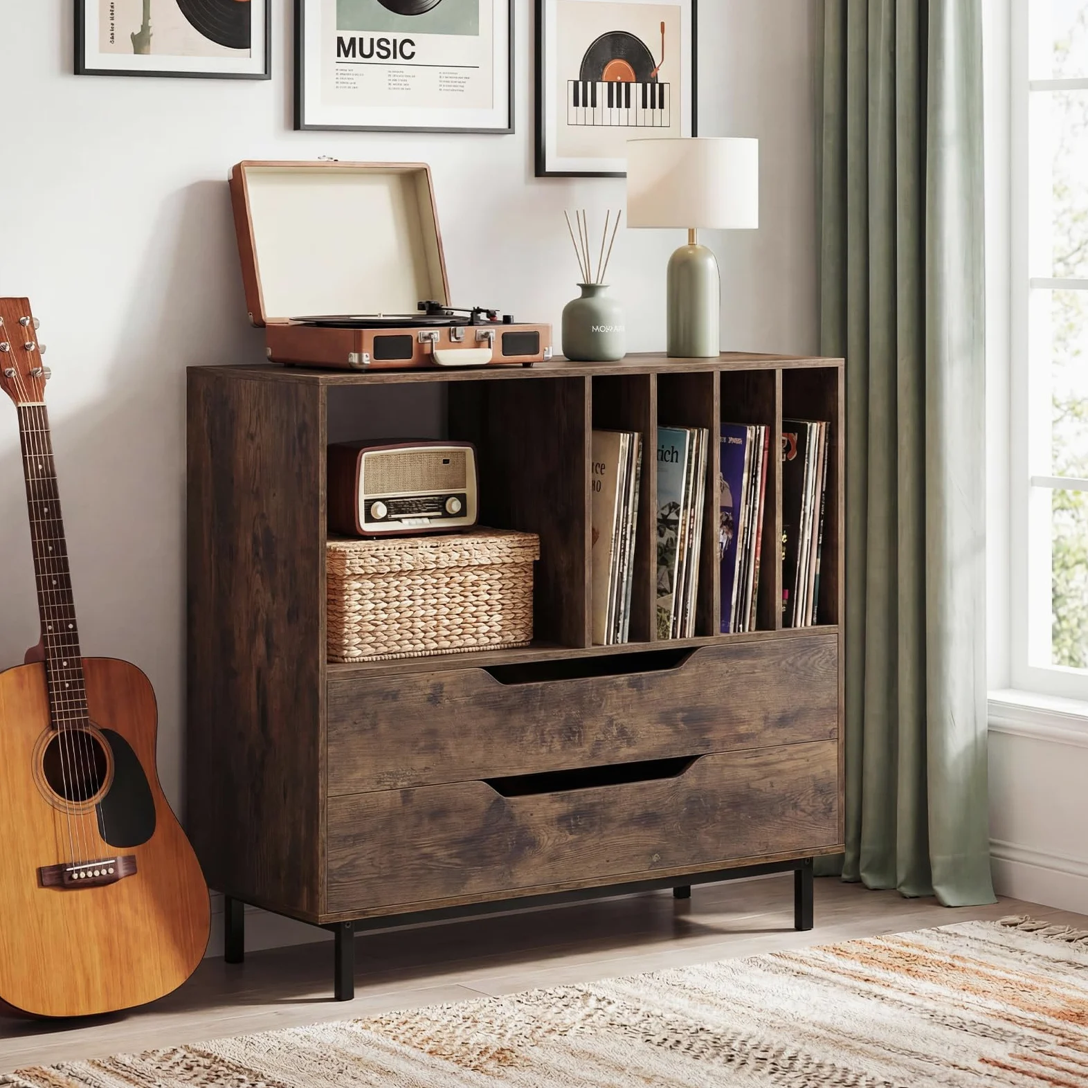 GIANTEX Meuble Platine Vinyle, Support pour Vinyles avec Compartiments Ouverts, 4 Séparateurs, Pieds Métalliques et Tiroir, Étagère pour Disques en Bois pour Salle de Musique, Salon (Marron)