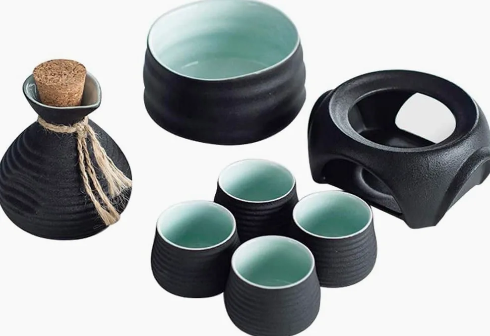 Ensemble de Tasses à saké japonaises Ensemble de 8 pièces avec réchauds et Plateaux pour la Maison, 7 pièces