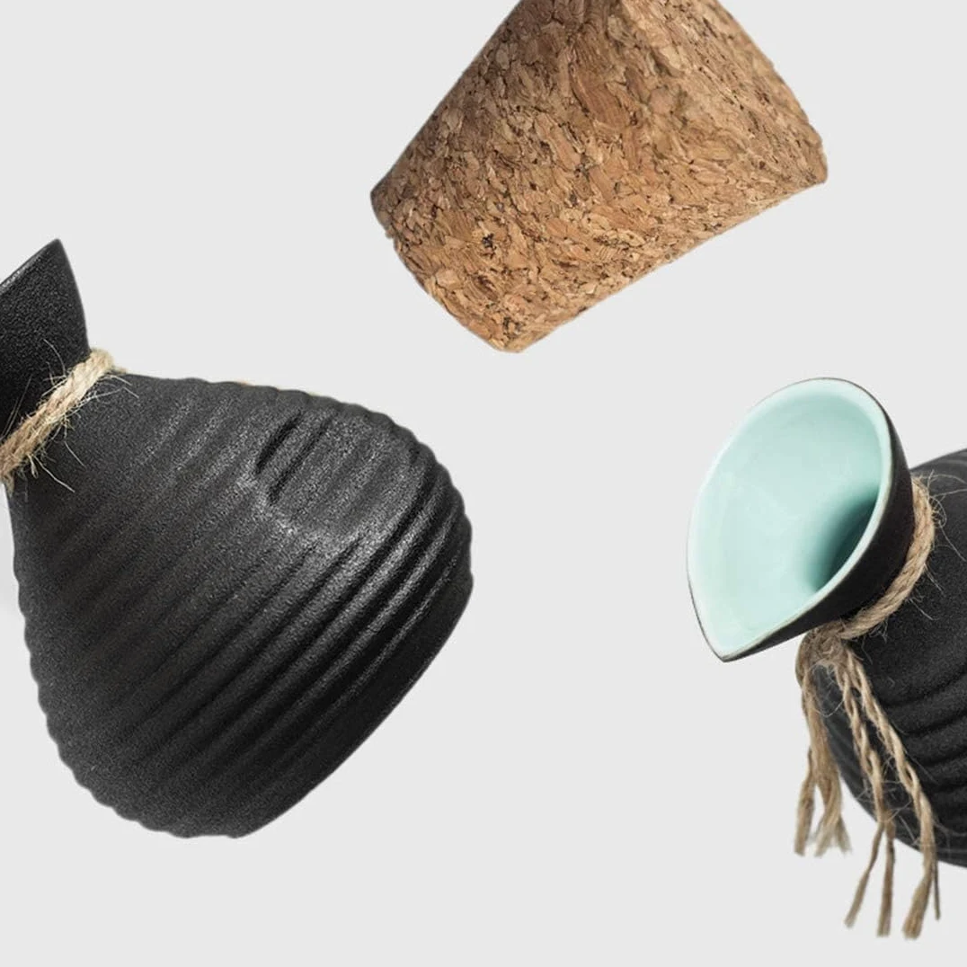 Ensemble de Tasses à saké japonaises Ensemble de 8 pièces avec réchauds et Plateaux pour la Maison, 7 pièces
