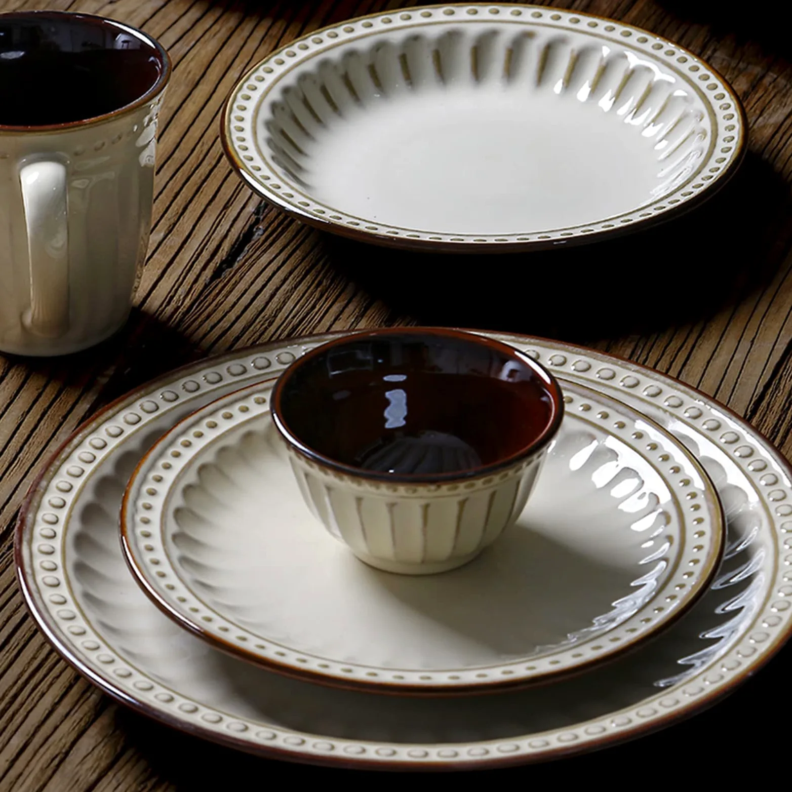 Services de Table en Porcelaine, Services de Table en grès, Ensembles d'assiettes et de Bols Modernes en Relief de 20 pièces, Services de Table de Cuisine en cé(